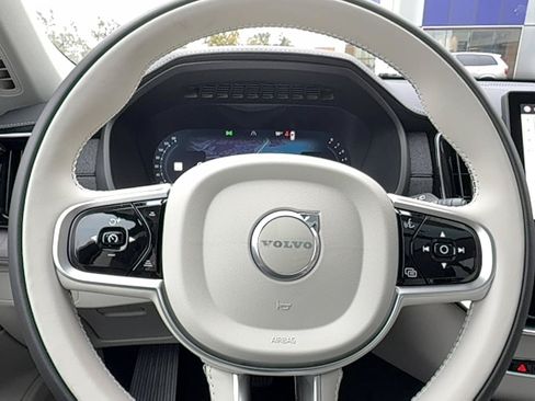 Used 2026 Volvo XC90 B6 Ultra w/ Protection Package AWD/4WD image 20