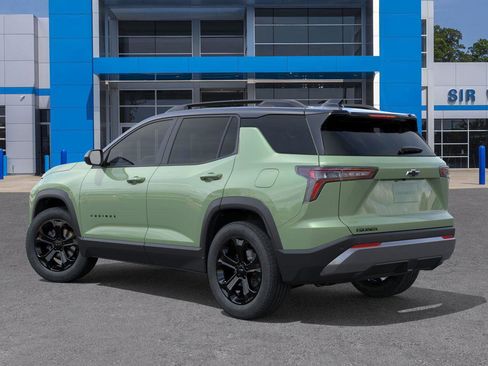 New 2026 Chevrolet Equinox LT w/ Convenience Package II image 3