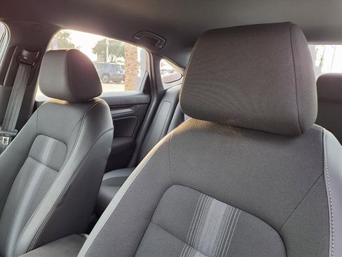 New 2026 Honda Civic Sport image 17