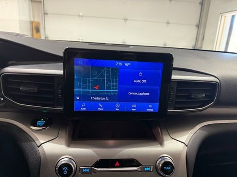 Used 2021 Ford Explorer XLT w/ Equipment Group 202A image 18