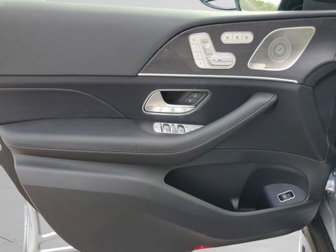 New 2026 Mercedes-Benz GLS 450 4MATIC image 35