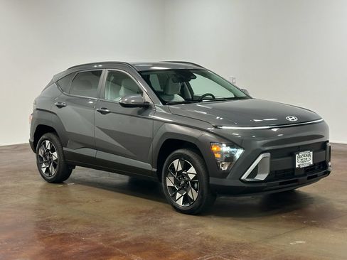 Used 2025 Hyundai Kona SEL AWD/4WD image 21