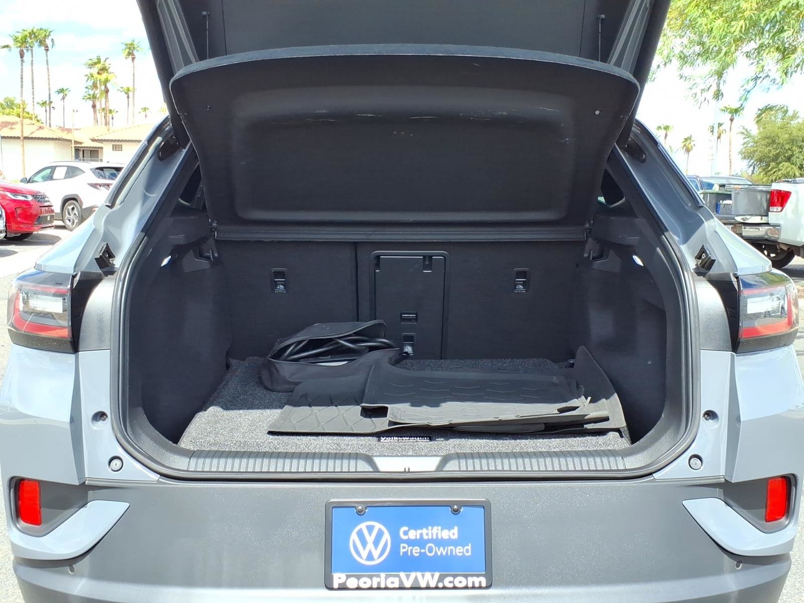 Certified 2023 Volkswagen ID.4 Pro S Plus AWD/4WD image 17
