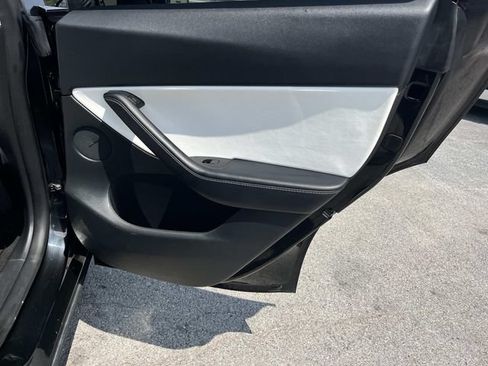 Used 2021 Tesla Model Y Performance AWD/4WD image 20