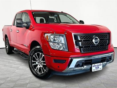 Used 2021 Nissan Titan SV w/ SV Convenience Package