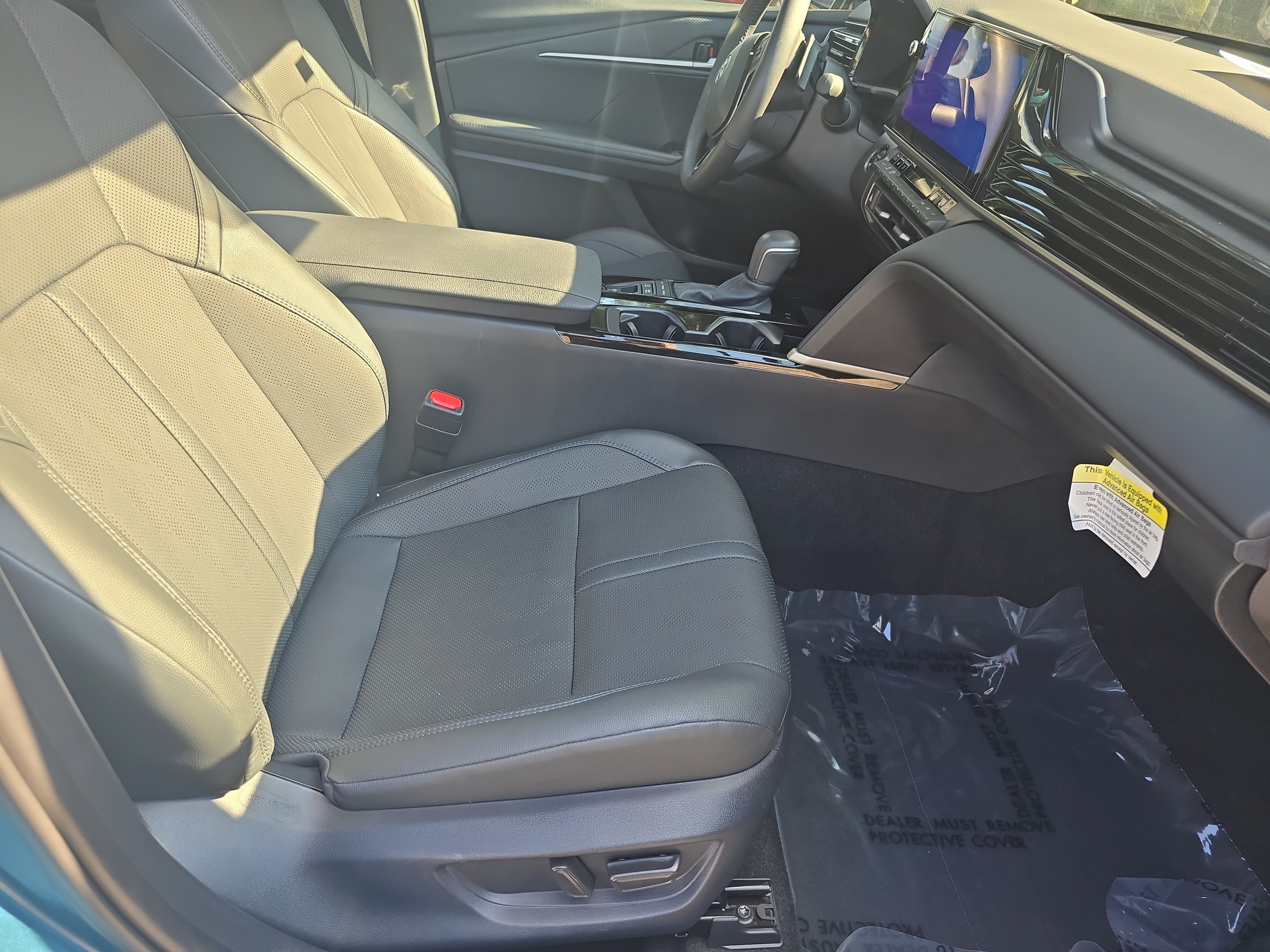 Used 2025 Toyota Camry XSE w/ Premium Plus Package FWD image 19