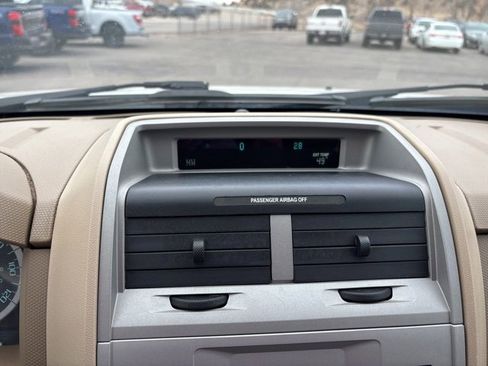 Used 2012 Ford Escape XLT image 30