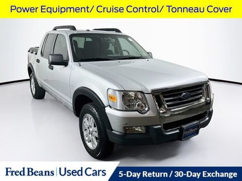 Used 2009 Ford Explorer Sport Trac XLT AWD/4WD image 1