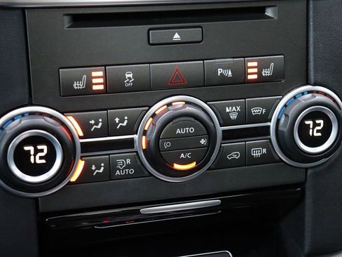 Used 2016 Land Rover LR4 HSE image 26