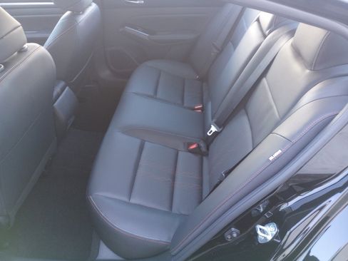 New 2025 Nissan Altima 2.5 SR w/ SR Premium Package image 13