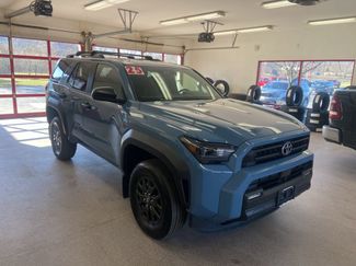 Used 2025 Toyota 4Runner SR5 video 1