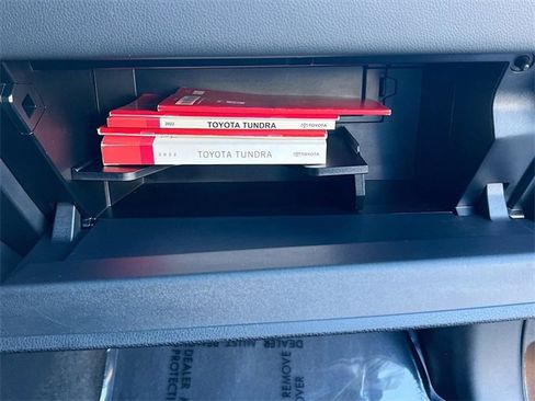 Used 2022 Toyota Tundra Limited image 30