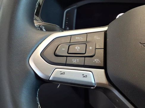 Certified 2023 Volkswagen Taos SEL AWD/4WD image 14