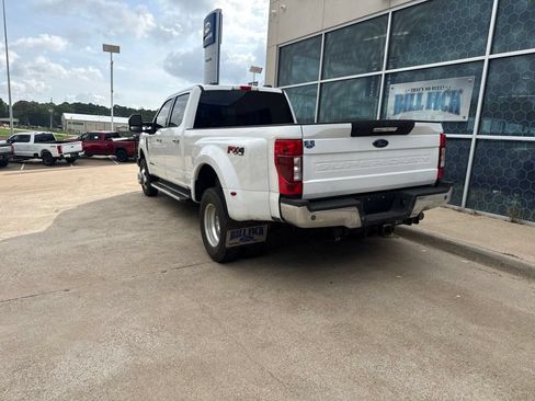 Used 2022 Ford F350 XLT w/ XLT Premium Package AWD/4WD image 5