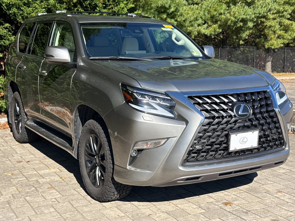 Used 2023 Lexus GX 460 Premium w/ Premium Plus Package AWD/4WD image 3