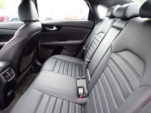 Used 2023 Kia Forte GT w/ GT2 Package FWD image 12