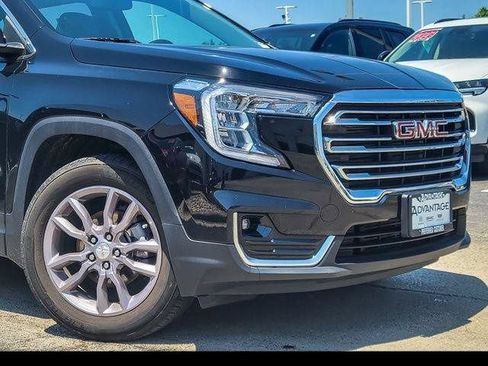 Certified 2023 GMC Terrain SLT w/ LPO, Floor Liner Package FWD image 3
