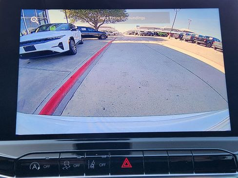 New 2026 Jeep Compass Latitude image 13