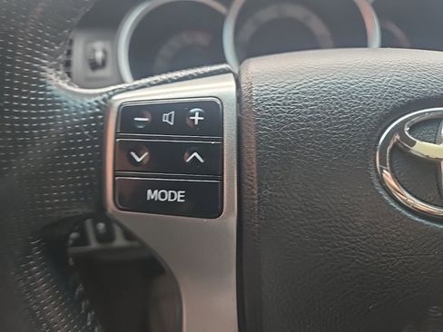 Used 2013 Toyota Tacoma 4x4 Double Cab w/ TRD Sport Pkg image 16