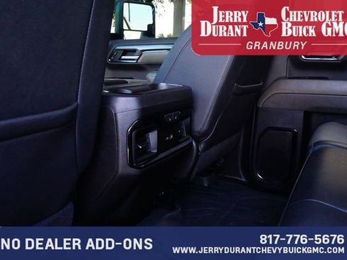 Used 2024 Chevrolet Silverado 2500 ZR2 w/ Technology Package AWD/4WD image 21