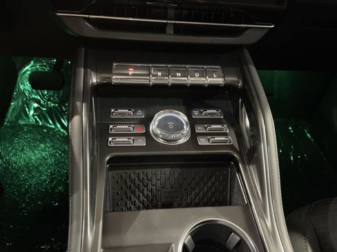 New 2024 Lincoln Nautilus Reserve w/ Equipment Group 202A image 24