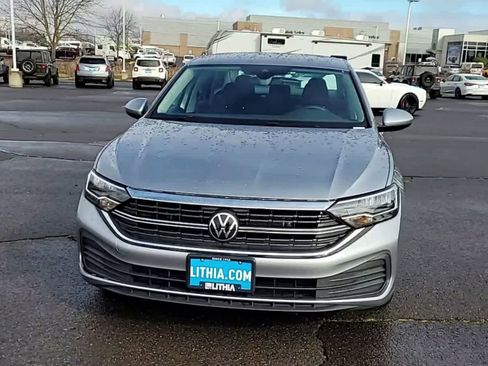 Used 2024 Volkswagen Jetta S image 3