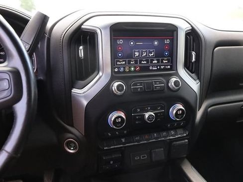 Used 2022 GMC Sierra 2500 SLT AWD/4WD image 16