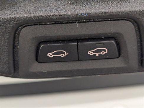 Used 2020 BMW X5 xDrive40i w/ Executive Package image 31