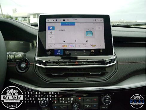 New 2026 Jeep Compass Trailhawk w/ Sun, Sound & Navigation Group image 14