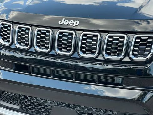 Used 2025 Jeep Compass Limited w/ Elite Group AWD/4WD image 37
