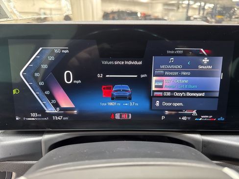 Used 2023 BMW 330i xDrive Sedan w/ Convenience Package image 14