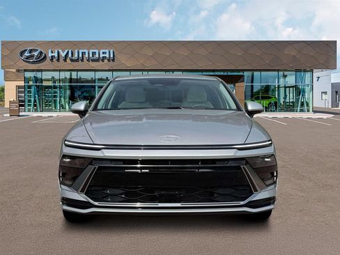 New 2026 Hyundai Sonata SEL FWD image 13