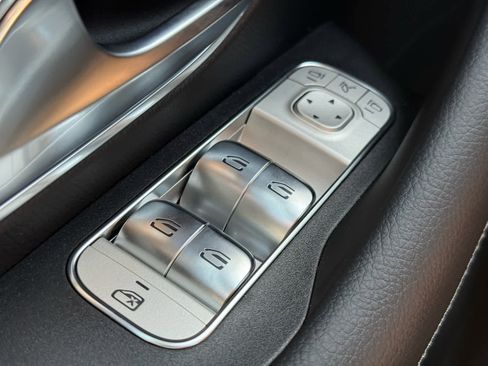 New 2026 Mercedes-Benz GLS 450 4MATIC image 23