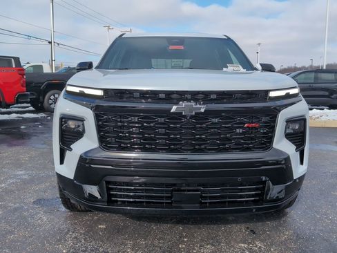 New 2026 Chevrolet Traverse RS w/ LPO, Floor Liner Package image 2