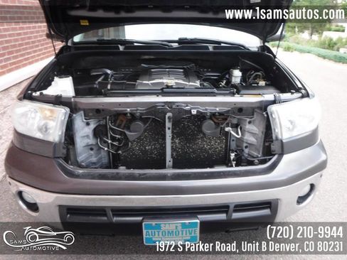 Used 2012 Toyota Tundra Limited w/ Platinum Pkg image 27