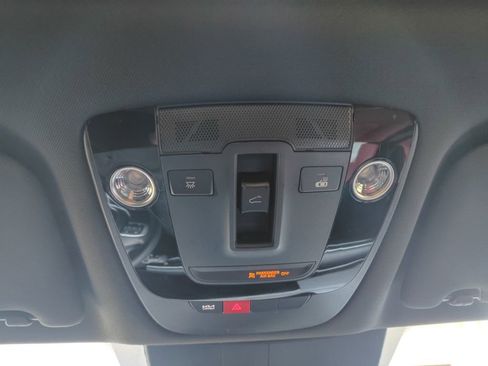 Used 2025 Kia K5 GT-Line w/ GT-Line Premium Package image 5