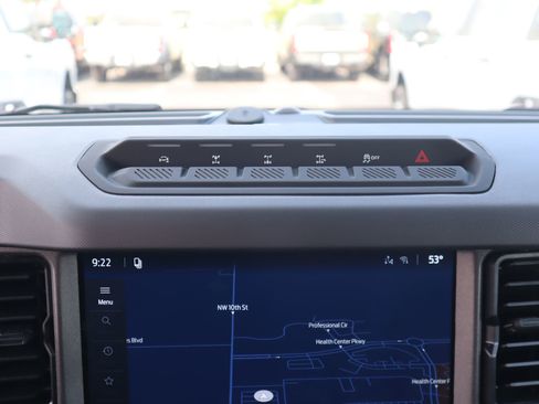 New 2026 Ford Bronco Badlands AWD/4WD image 5