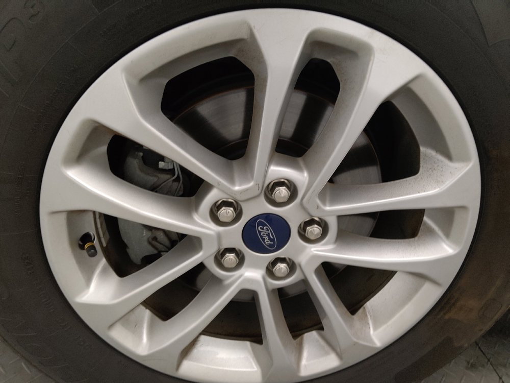 Used 2020 Ford Escape SE FWD image 31