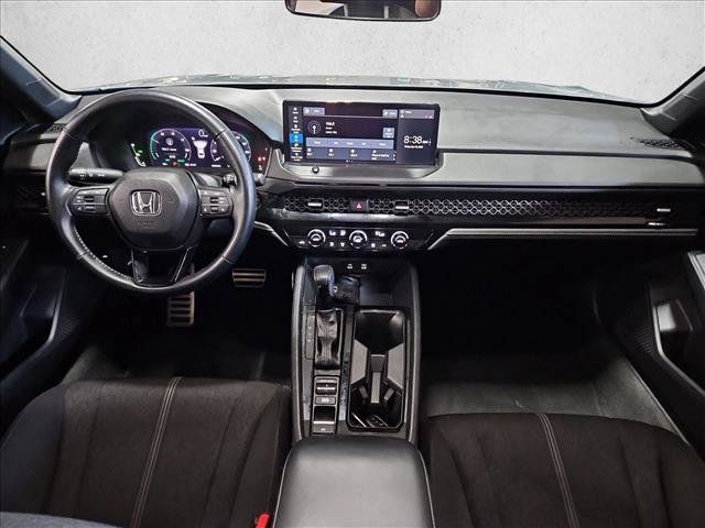 Used 2024 Honda Accord Sport image 17