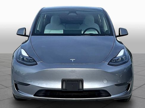 Used 2025 Tesla Model Y Performance AWD/4WD image 3