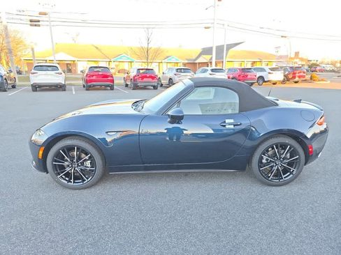 New 2025 MAZDA MX-5 Miata Grand Touring image 9