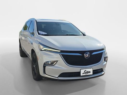 Used 2023 Buick Enclave Essence w/ Experience Buick Package image 2