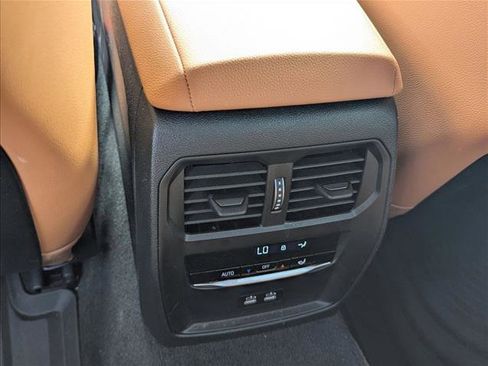 Certified 2025 BMW 330i Sedan w/ M Sport Package image 13