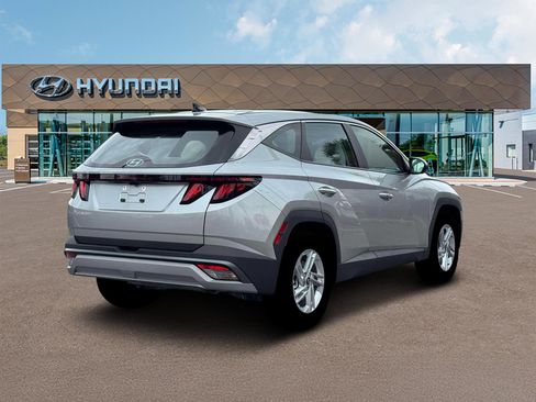 New 2026 Hyundai Tucson SE FWD image 7