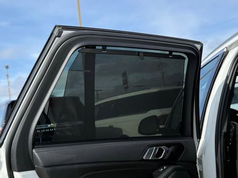 Used 2023 BMW X5 xDrive40i image 22