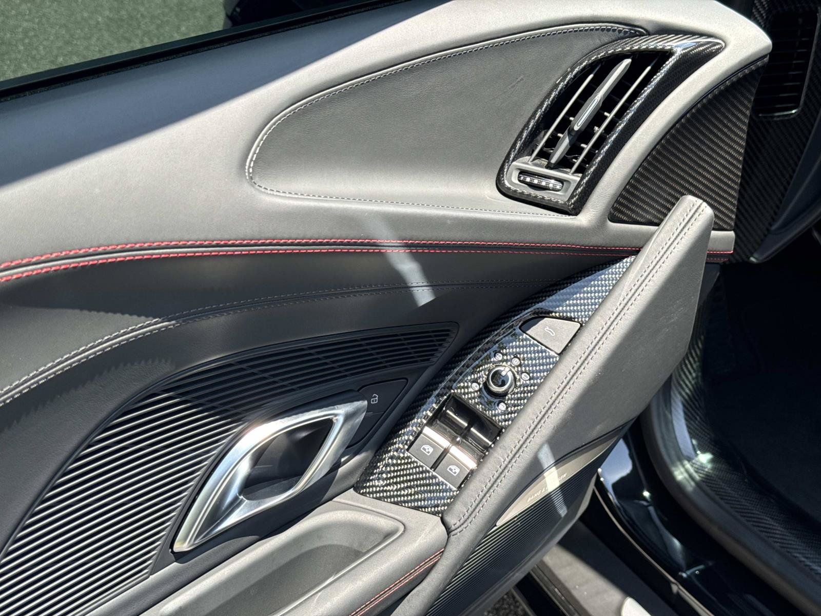 Used 2023 Audi R8 V10 performance RWD image 13