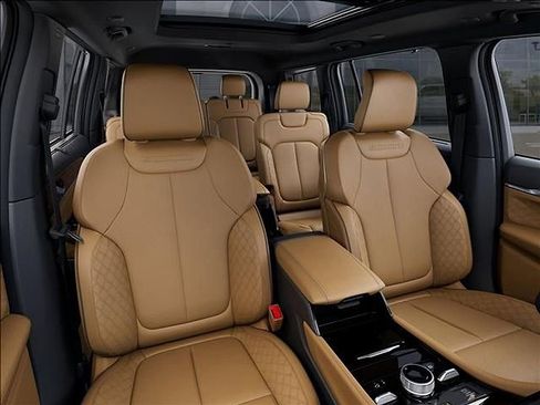 New 2025 Jeep Grand Cherokee L Summit AWD/4WD image 16