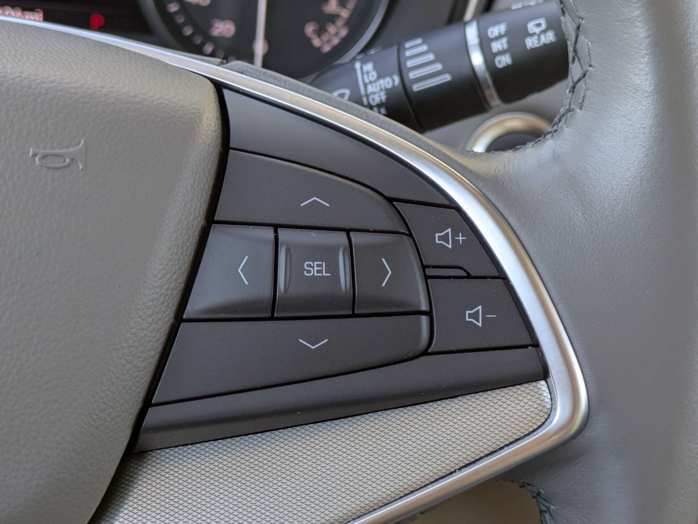 Used 2024 Cadillac XT5 Premium Luxury w/ Technology Package FWD image 24