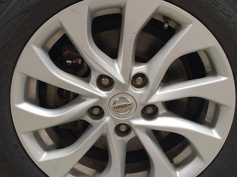 Used 2019 Nissan Sentra SV FWD image 31