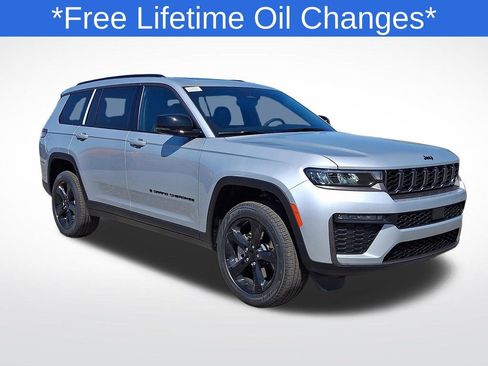 New 2026 Jeep Grand Cherokee L Limited AWD/4WD image 1